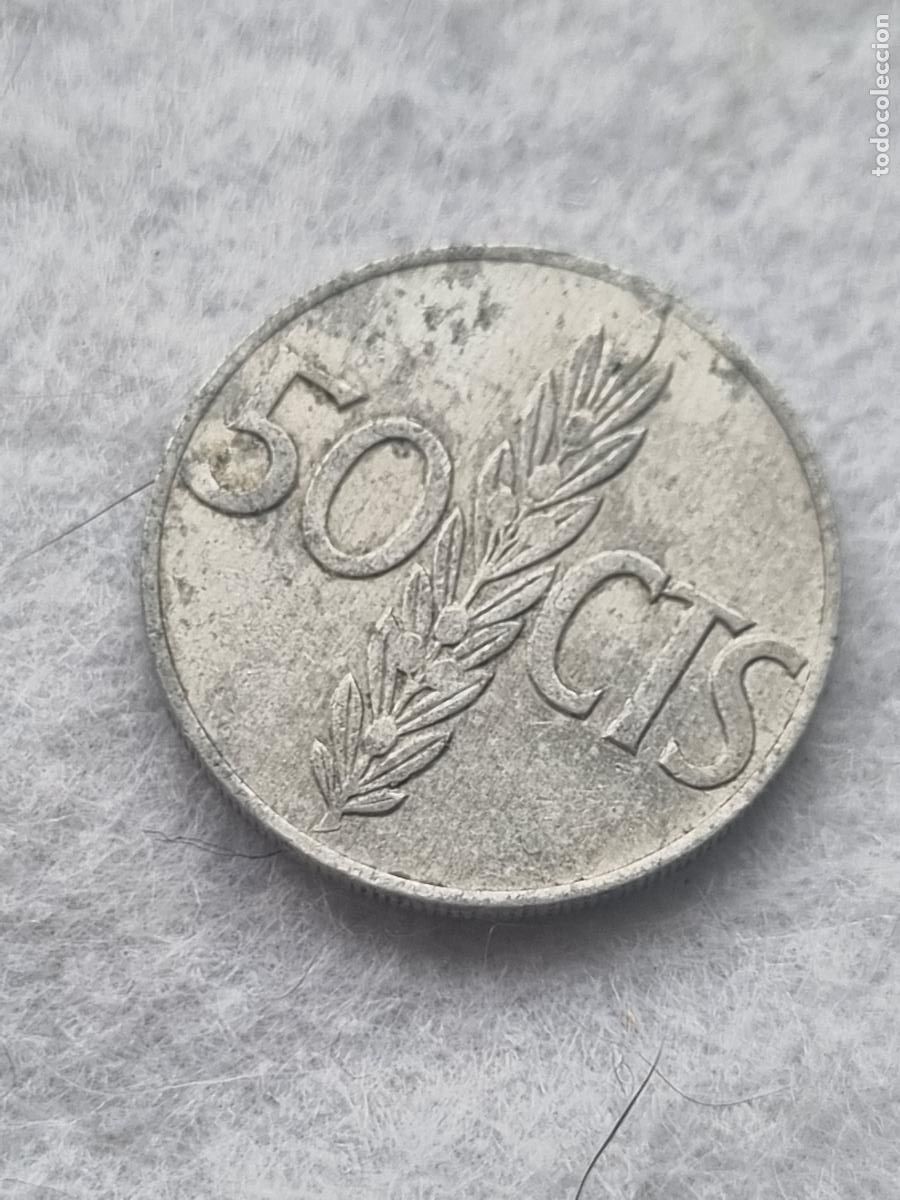 Monedas con errores: 50 CENTIMOS 1966 GIRADA 35&ordm; APROX M5 - Foto 2