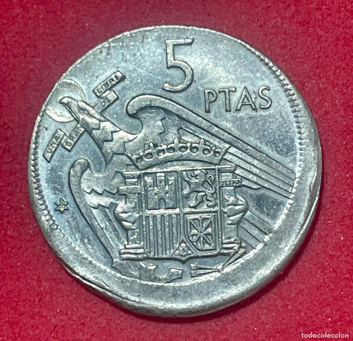 Monedas con errores: * ERROR * 5 pesetas a&ntilde;o 1957*68 DESPLAZADA - Foto 2