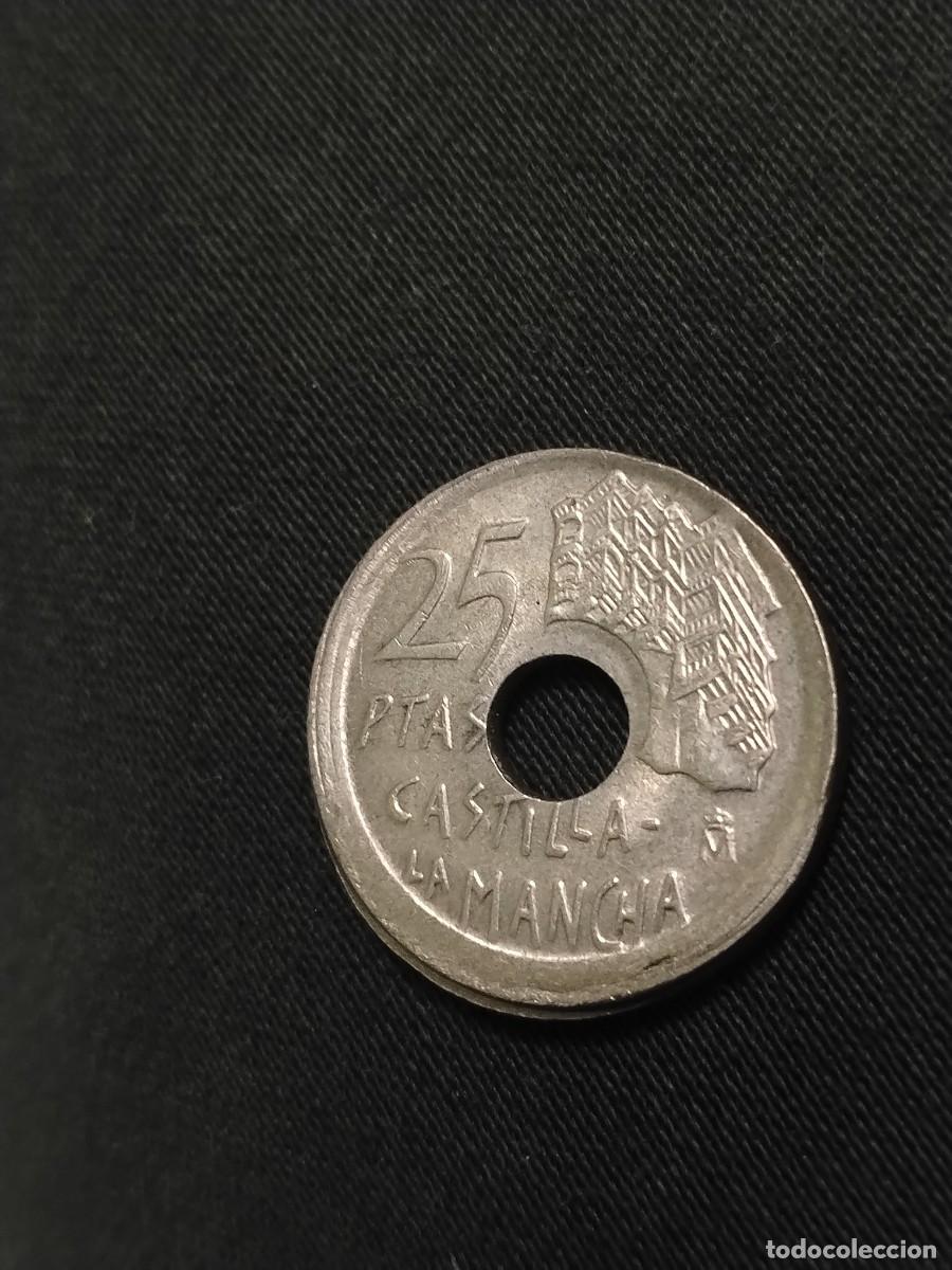 Monedas con errores: Error desplazada! 25 c&eacute;ntimos 1996 Castilla la Mancha - Foto 6