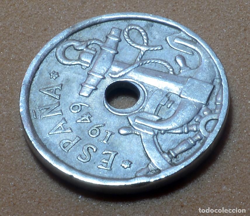 Monedas con errores: MONEDA DE 50 CTM. 1949*52, TALADRO INCOMPLETO - Foto 1