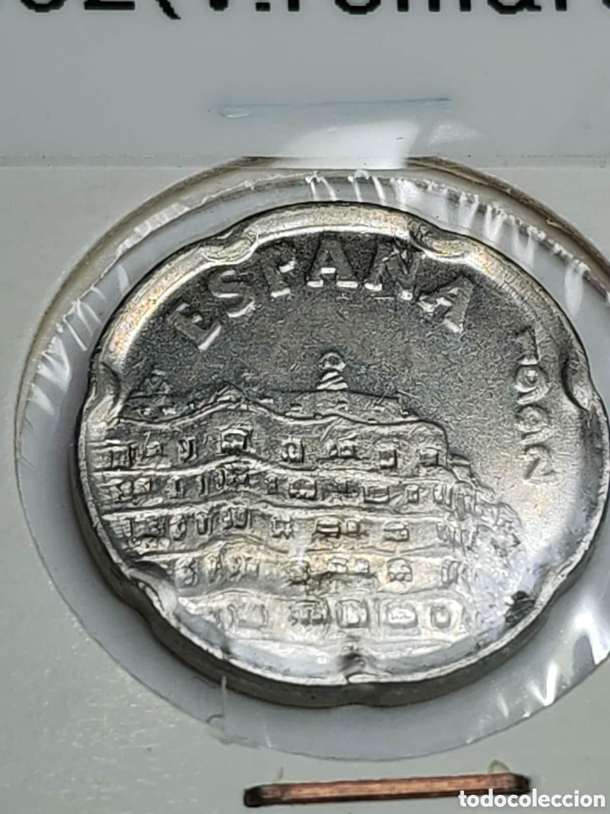 Monedas con errores: Espa&ntilde;a. 50 pesetas. 1992. Error . remarcada . SC . Sin circular - Foto 3