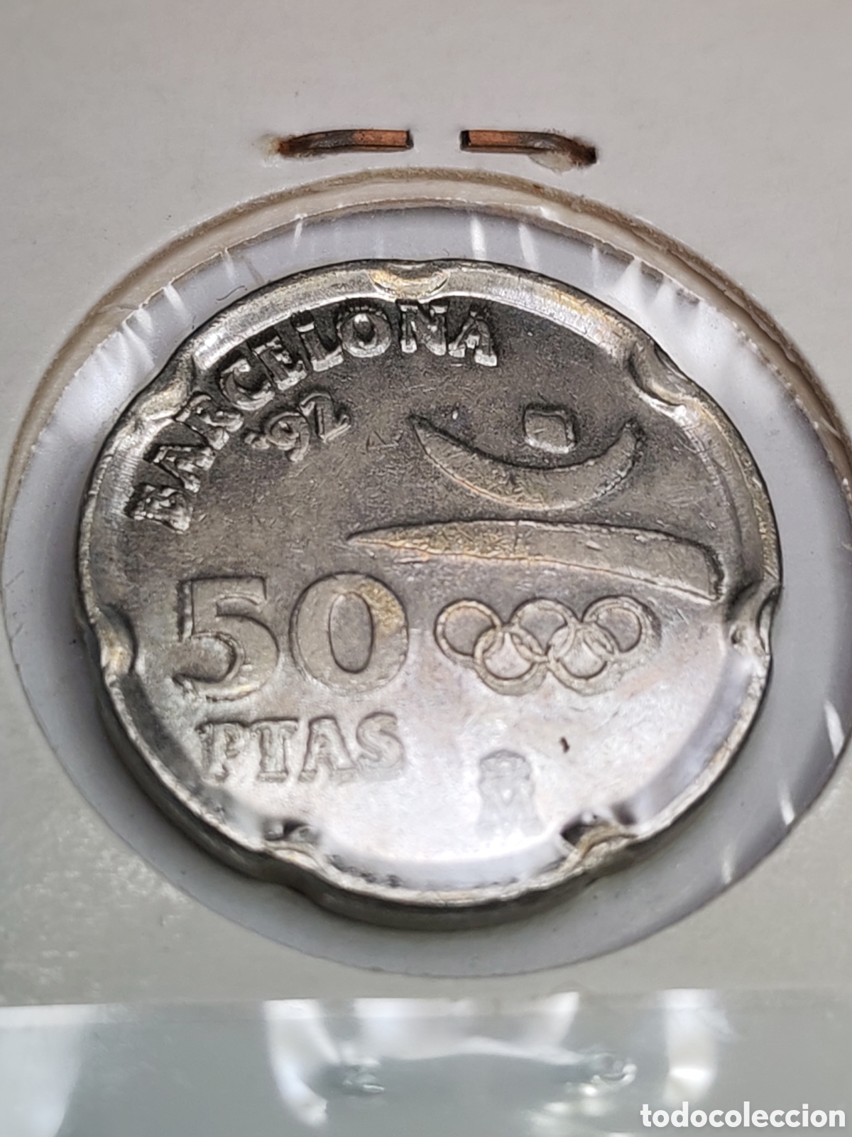 Monedas con errores: Espa&ntilde;a. 50 pesetas. 1992. Error . remarcada . SC . Sin circular - Foto 4