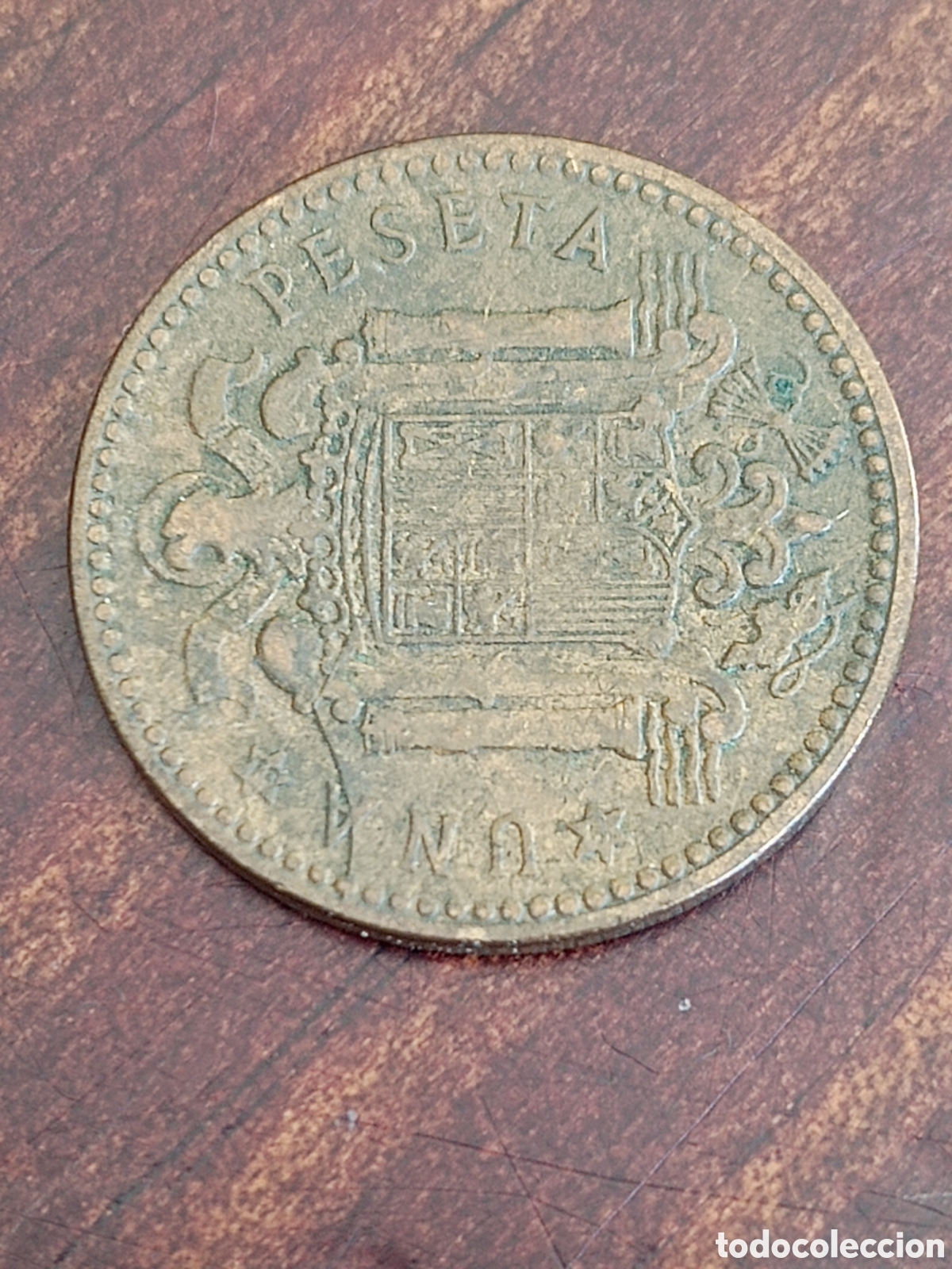 Monedas con errores: ERROR ROTURA DE CU&Ntilde;O - 1 PESETA 1953 *61 - Foto 1