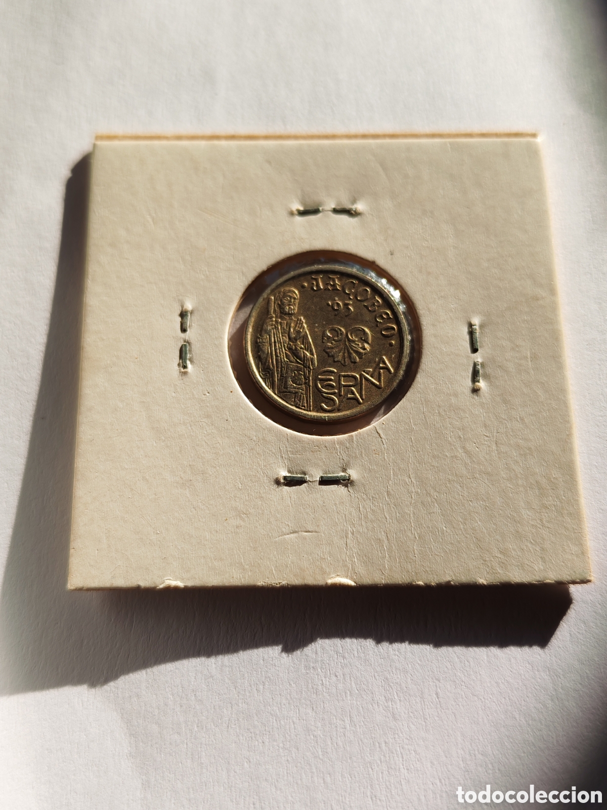 Monedas con errores: Espa&ntilde;a. 5 pesetas 1993. Xacobeo. Variante cu&ntilde;o 5 - Foto 2