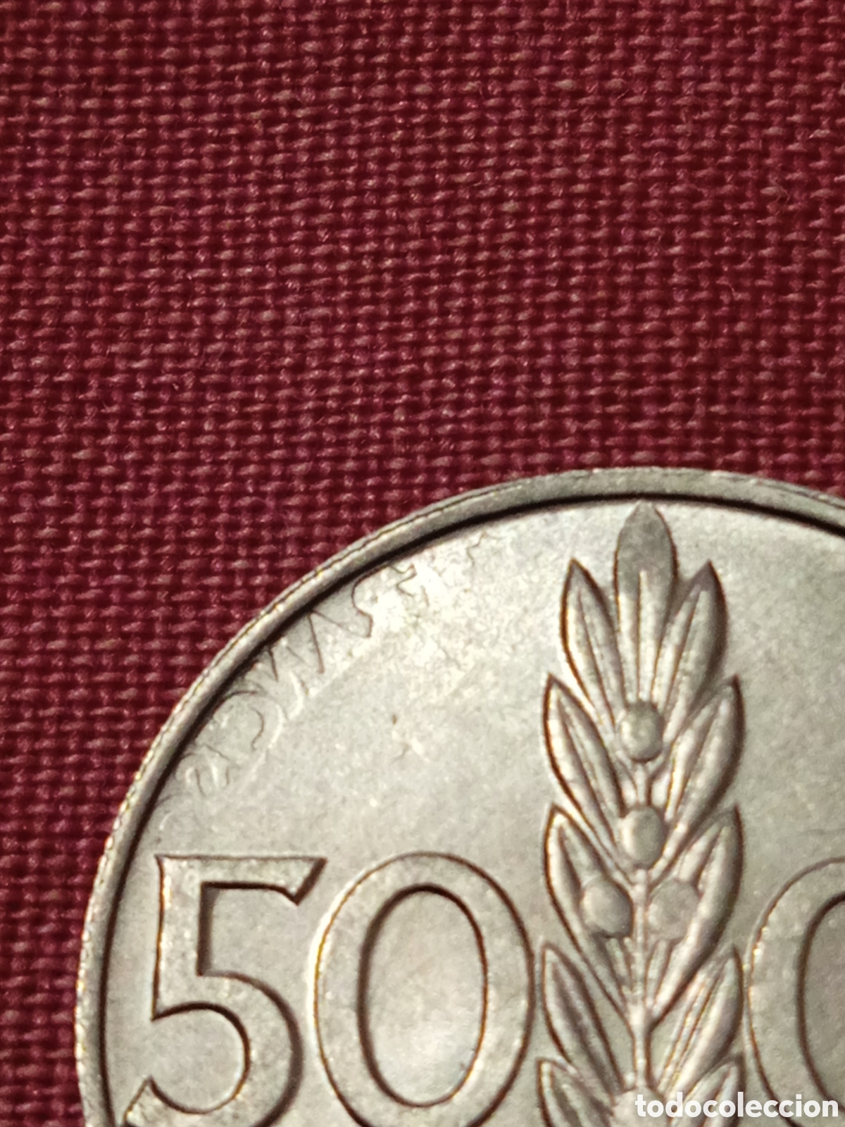 Monedas con errores: X- ERROR 50 C&Eacute;NTIMOS 1966*1967 LETRAS FRANCIS ACU&Ntilde;ADAS EN REVERSO - Foto 3