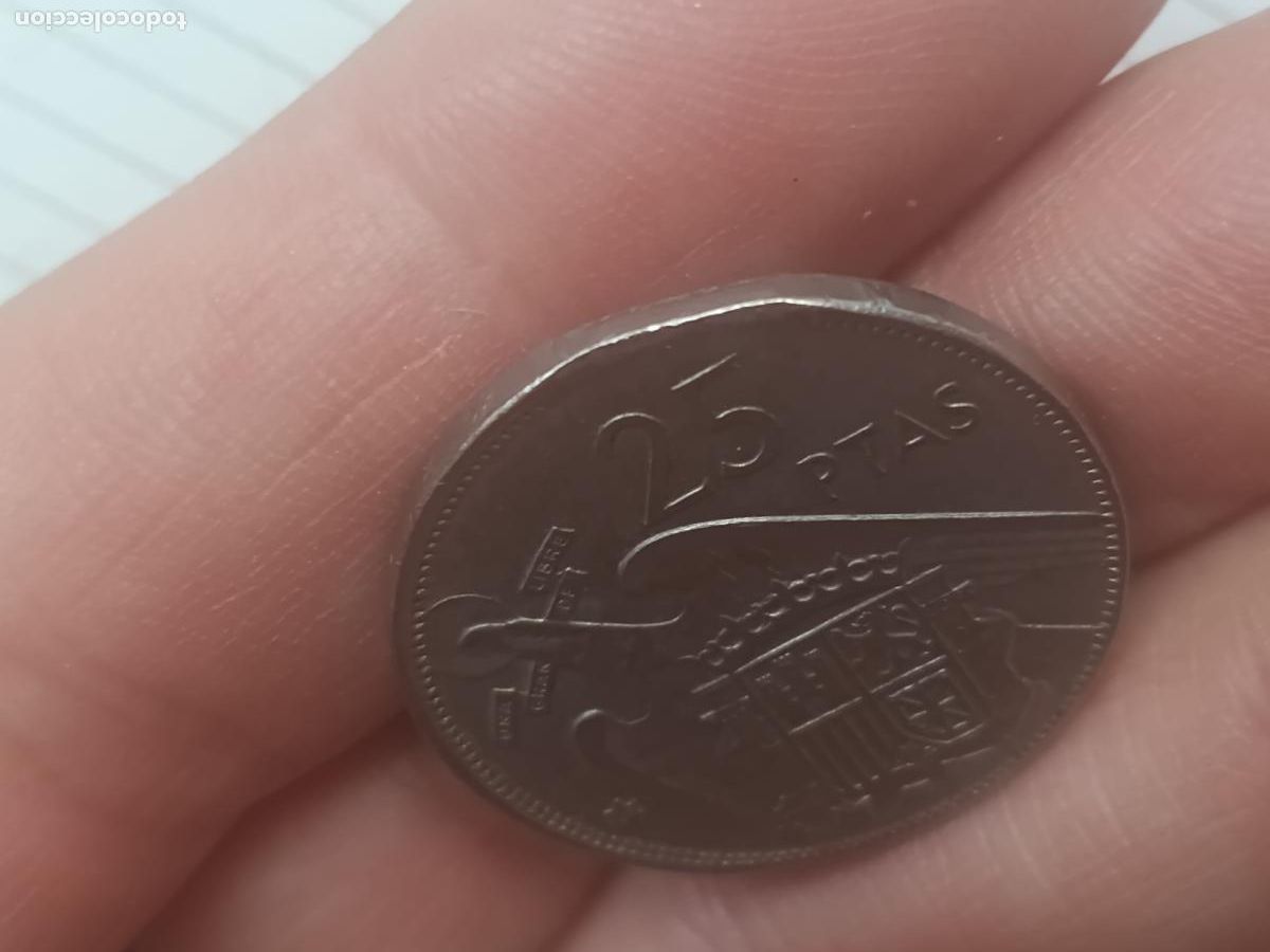 Monedas con errores: 25 pesetas de 1957 cospel segmentado, estrella 69 - Foto 4