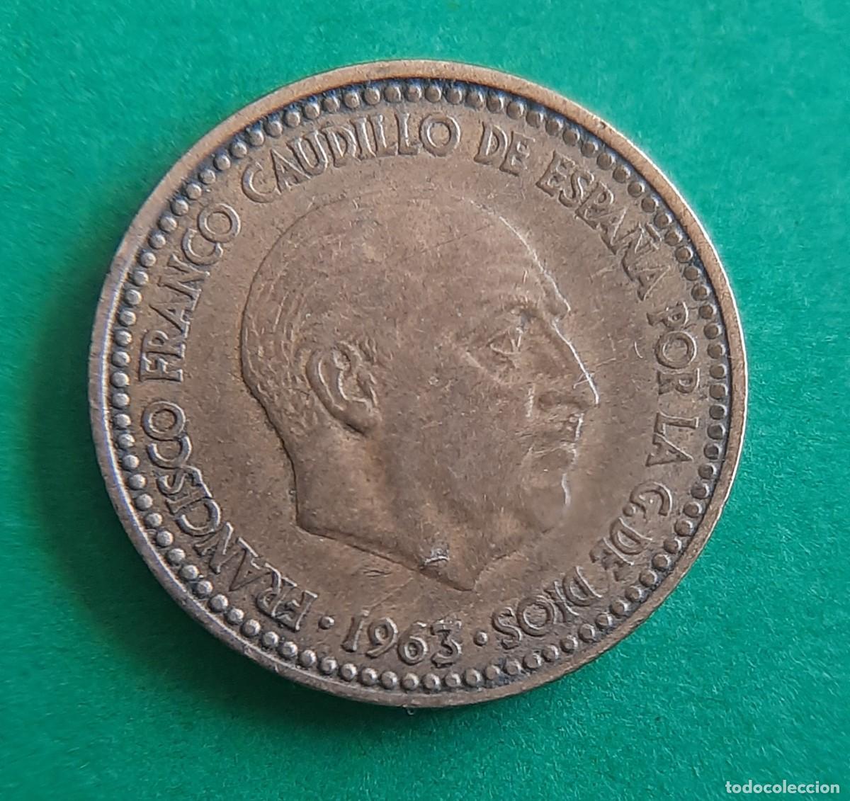 Monete con errori: (ESPA&Ntilde;A-ERROR)(1963*63) 1 PESETA DEL ESTADO ESPA&Ntilde;OL CON HOJITAS
