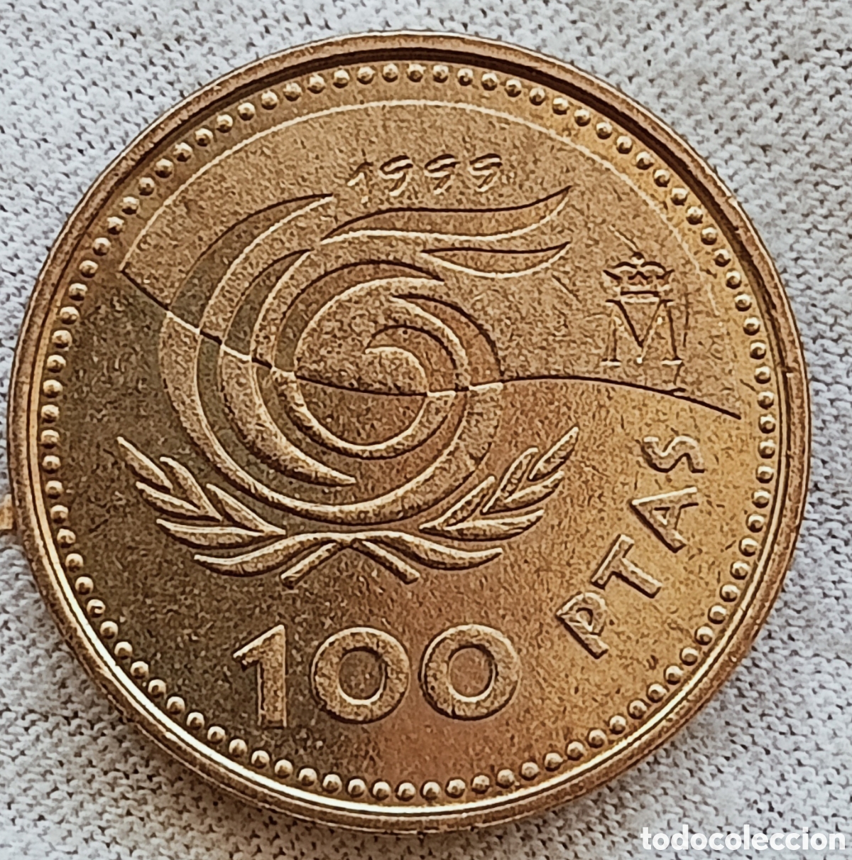 Monedas con errores: Moneda de 100 pesetas a&ntilde;o Inter.per, mayor(error Incuso) - Foto 1