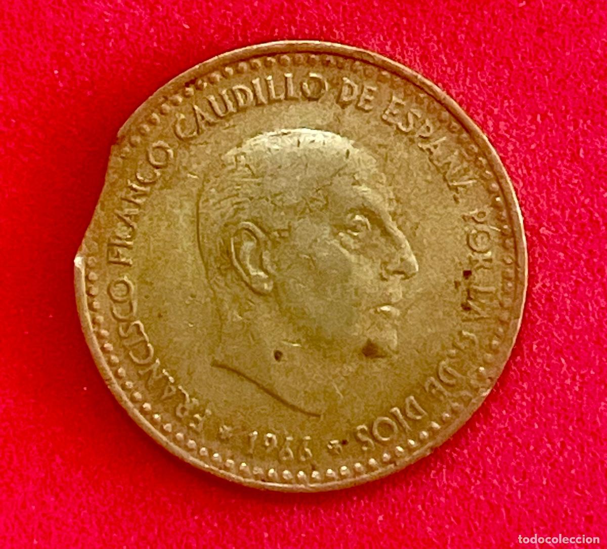 Monedas con errores: * ERROR * MONEDA SEGMENTADA 1 PESETA A&Ntilde;O 1966*71