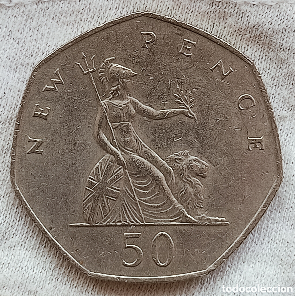 Monedas con errores: Moneda Isabel ll -1980(variante) - Foto 2