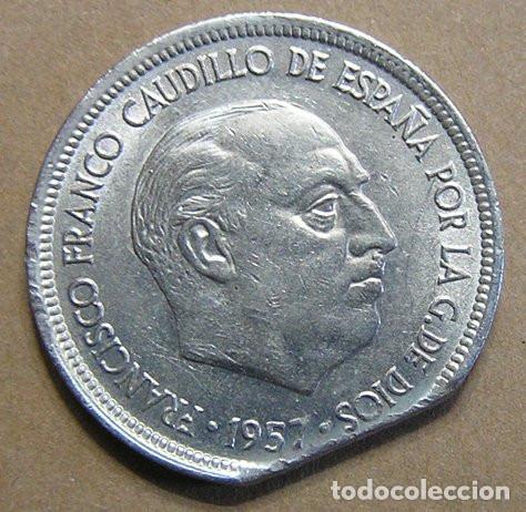 Monedas con errores: 5 PESETAS 1957 ESTRELLA 69 - VARIANTE COSPEL SEGMENTADO RECTO