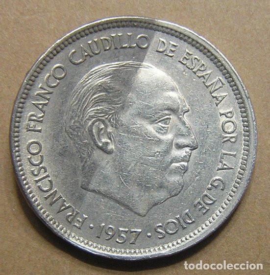 Monedas con errores: 25 PESETAS 1957 ESTRELLA 66 - VARIANTE HOJA SALTADA PARCIAL