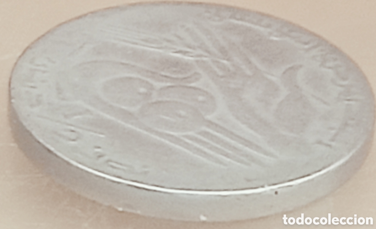 Monedas con errores: Moneda Tunez (1997) error de acu&ntilde;aci&oacute;n - Foto 21