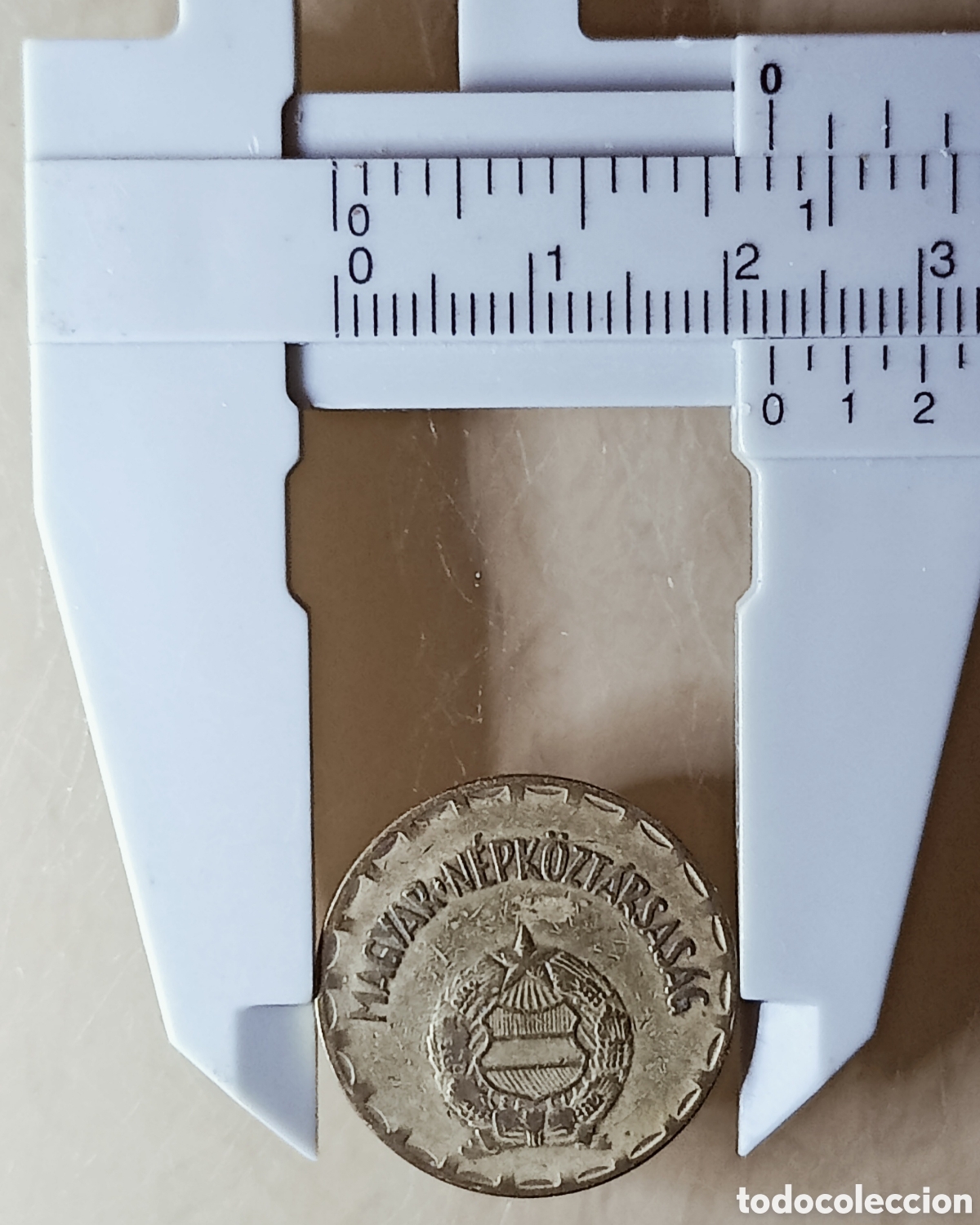 Monedas con errores: Moneda Hungr&iacute;a(1970) error de cu&ntilde;o - Foto 4