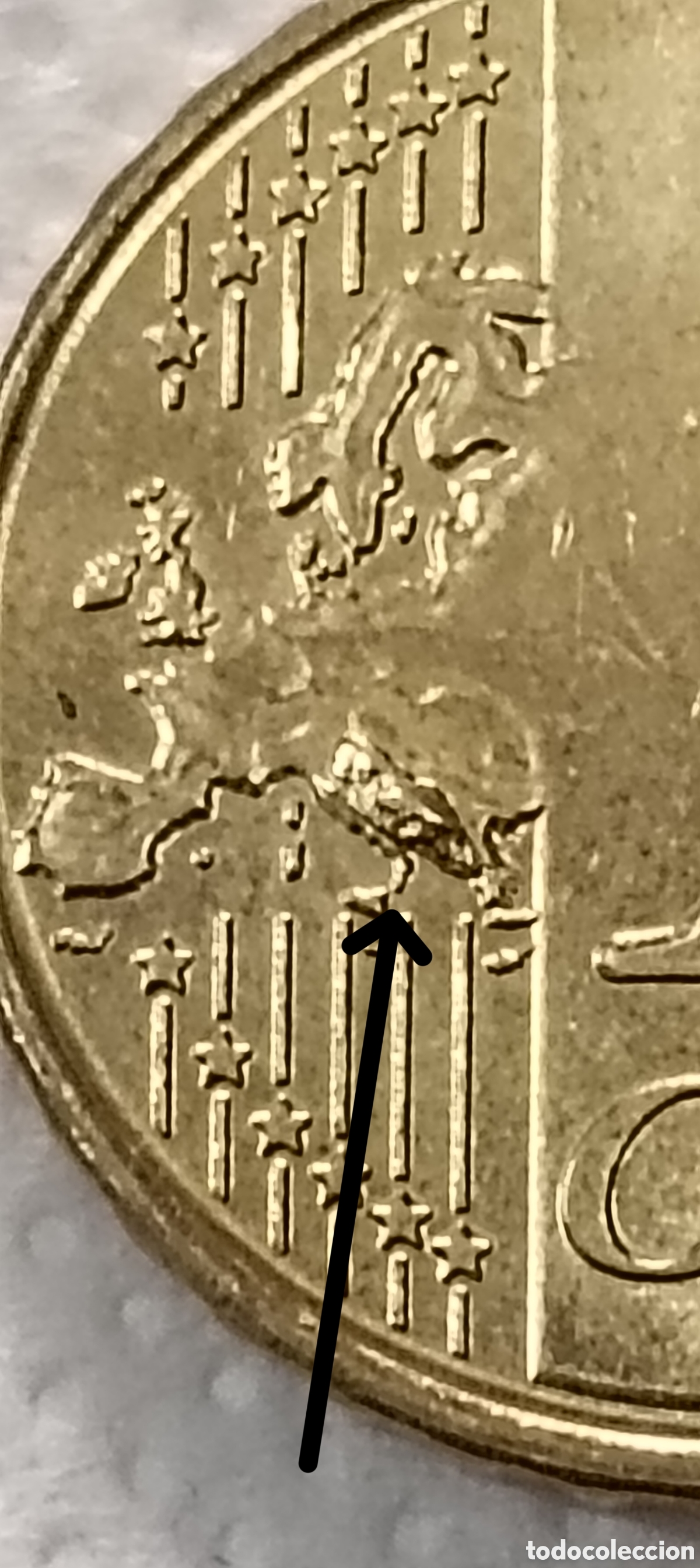 Monedas con errores: CC. 10 cts. 2024. Espa&ntilde;a. Pegot&oacute;n de metal en el reverso. Ver.