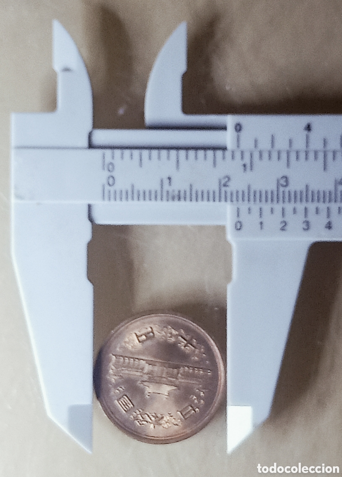 Monedas con errores: Moneda Jap&oacute;n(1973)Cu&ntilde;o Rotado - Foto 6
