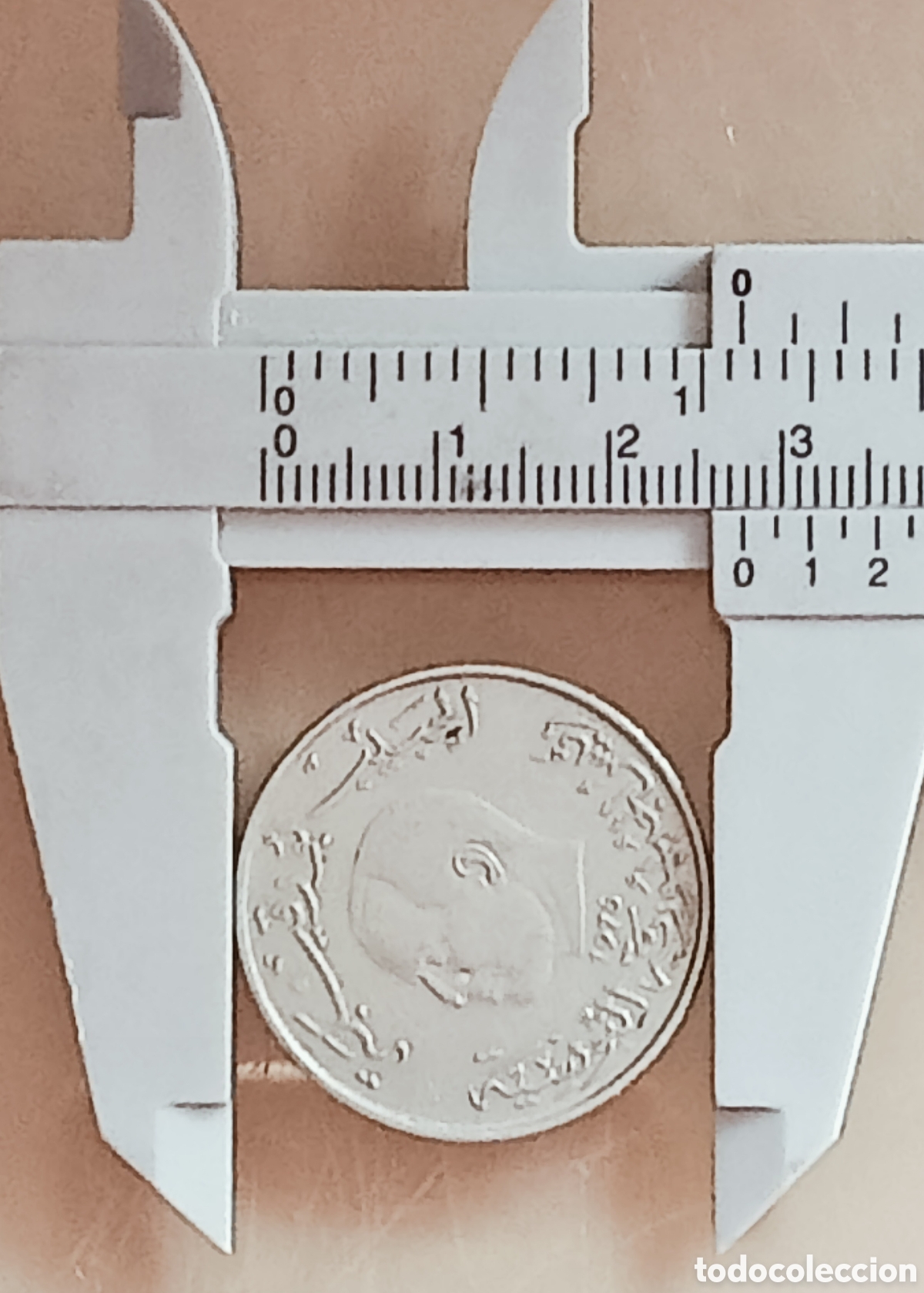 Monedas con errores: Moneda T&uacute;nez (1976) Rara variante - Foto 6