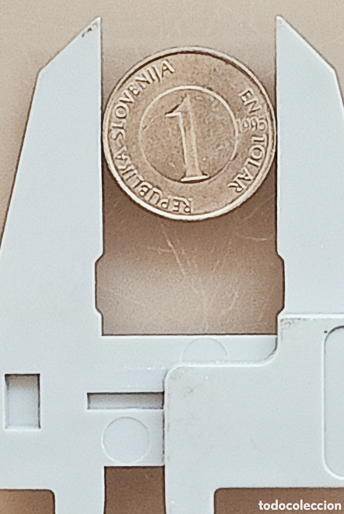 Monedas con errores: Moneda Eslovenia (1995) Error de acu&ntilde;aci&oacute;n - Foto 30