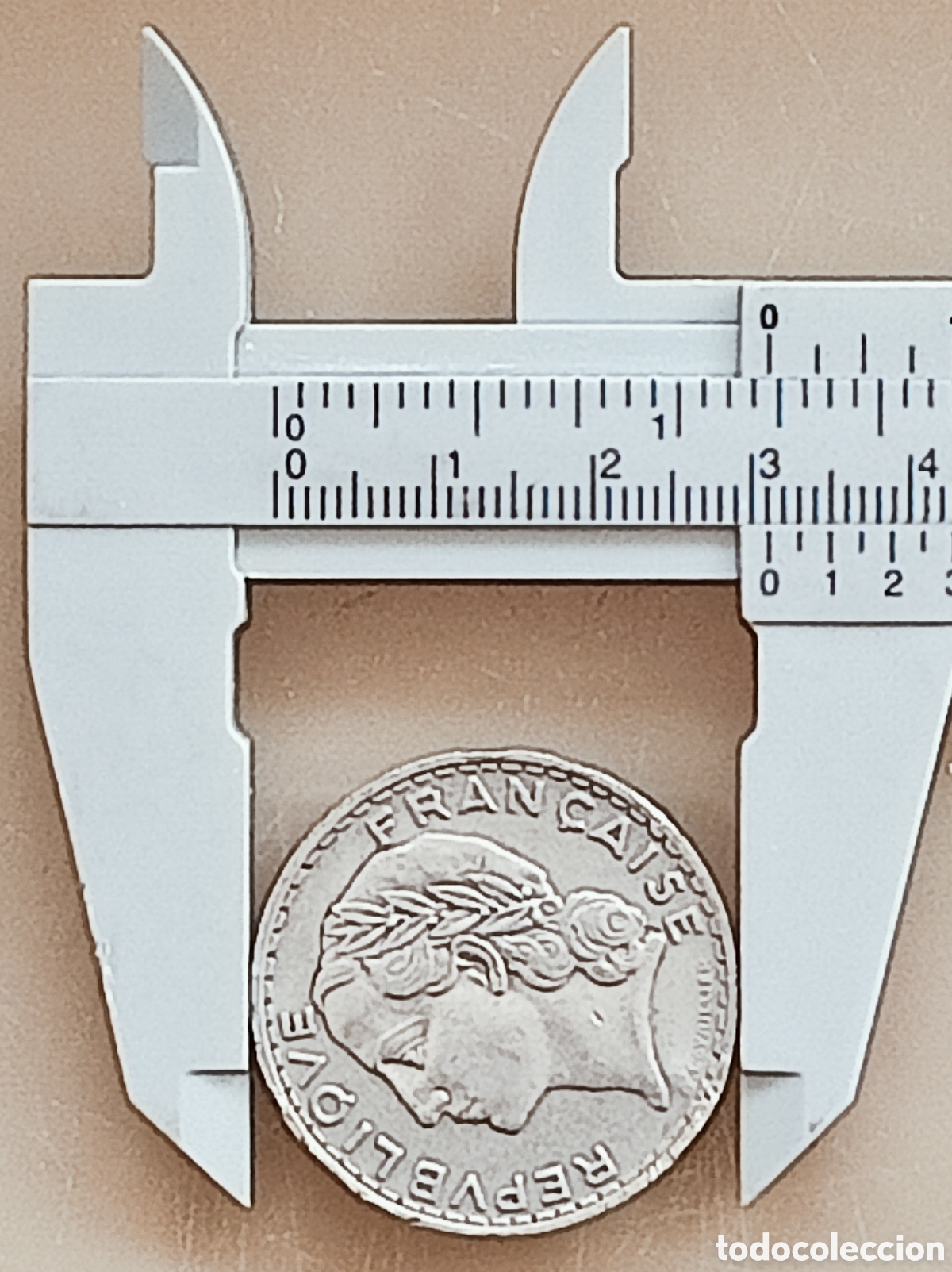 Monedas con errores: Moneda Francia(1933) ERROR COMBINADO - Foto 24