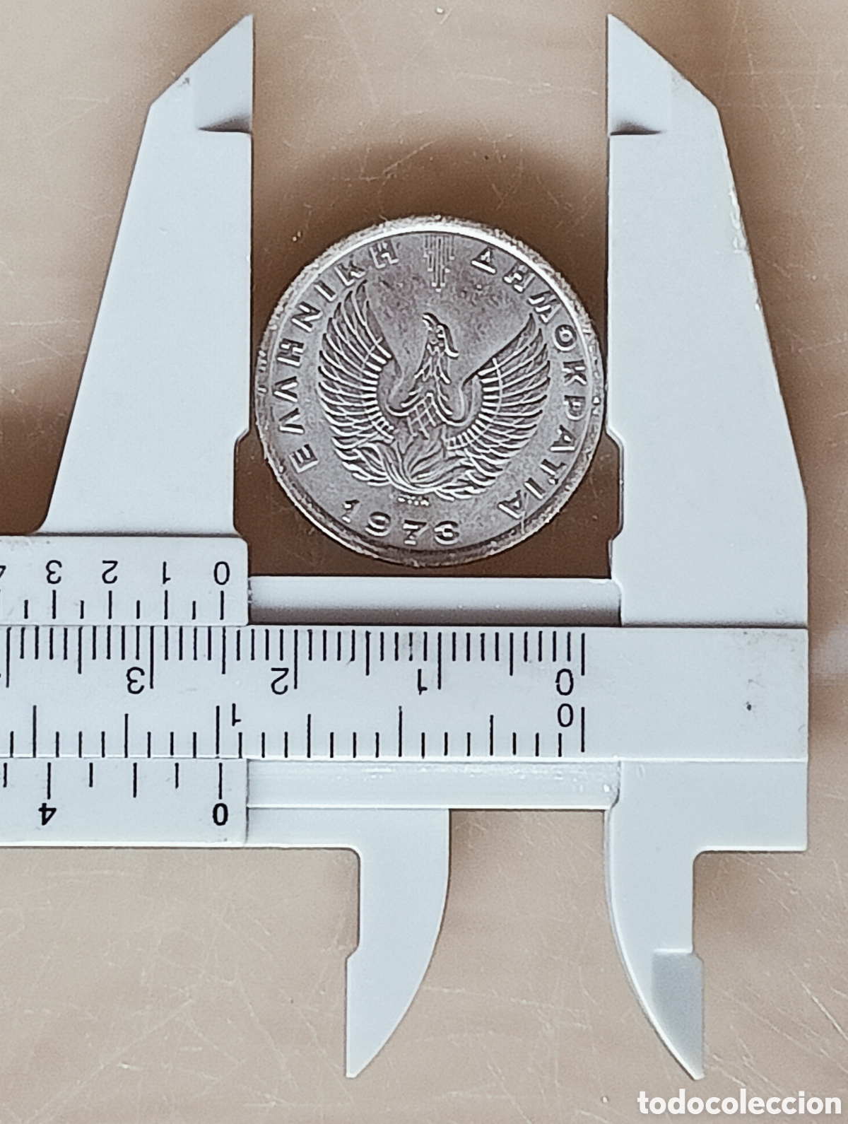 Monedas con errores: Moneda Grecia (1973) variantes - Foto 4