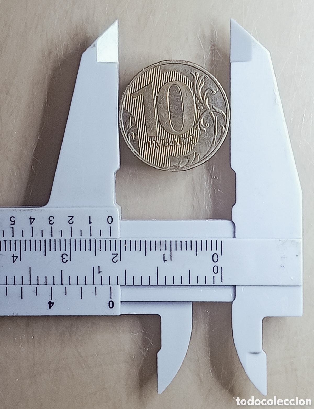 Monedas con errores: Moneda Rusia (2018) error - Foto 4