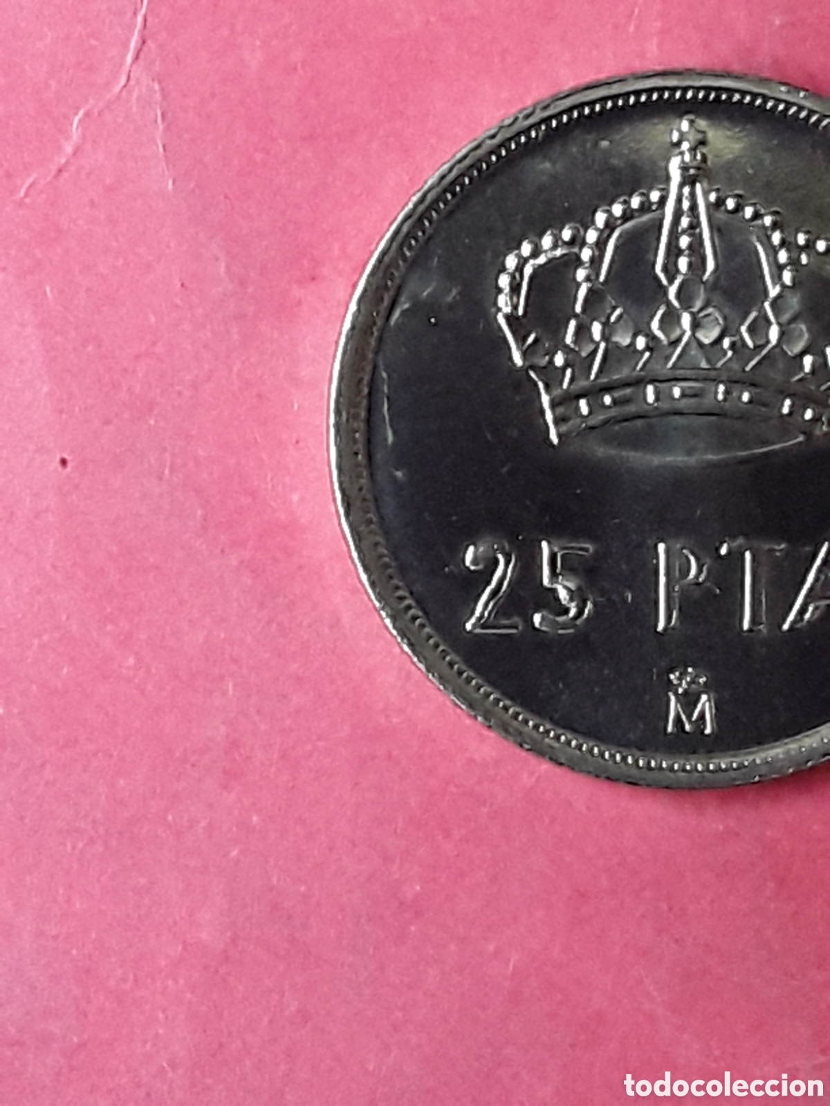 Monedas con errores: ERROR 25 PESETAS 1982. PUNTO DENTRO DEL 5. SIN CIRCULAR - Foto 2