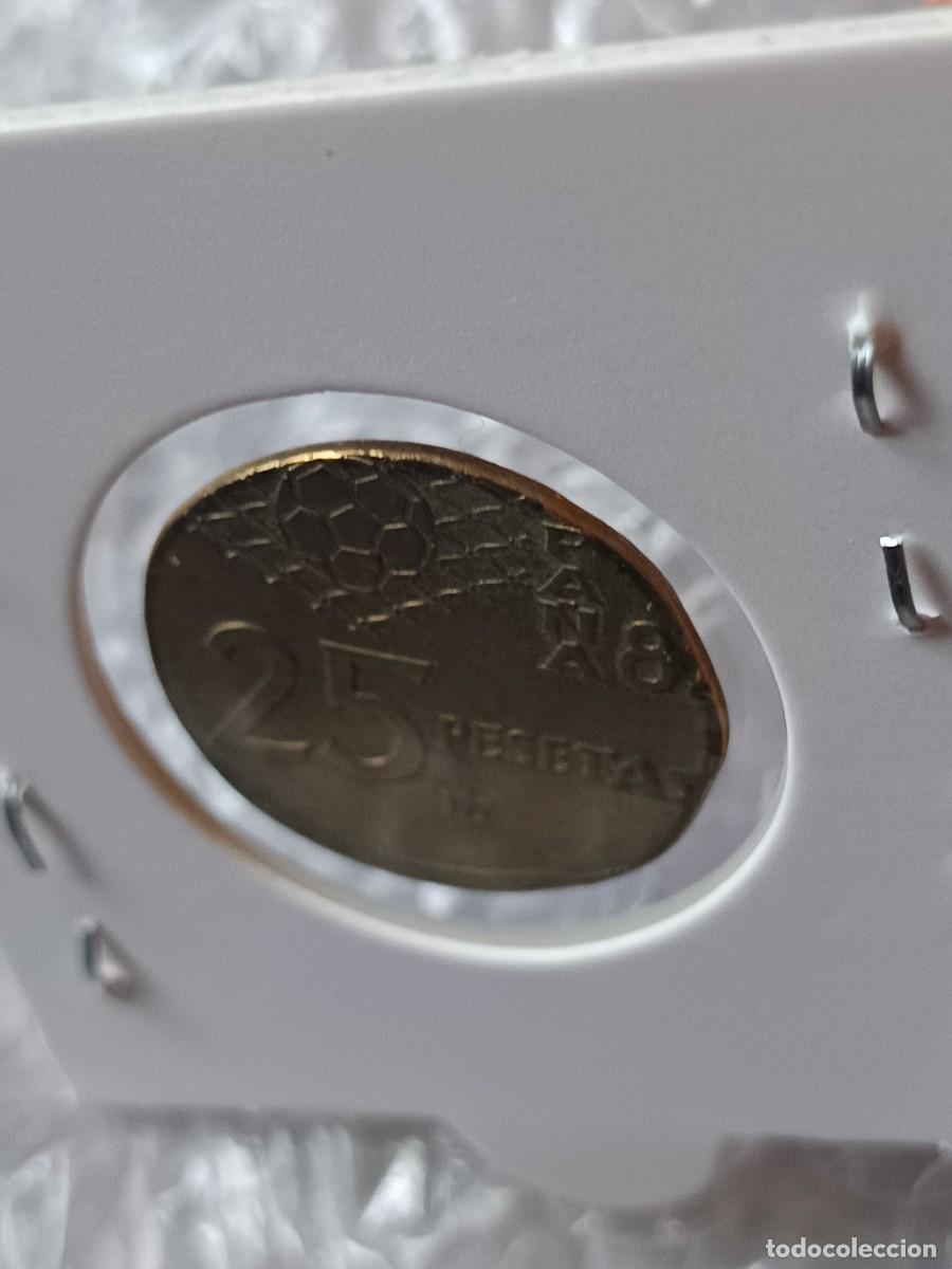 Monedas con errores: 25 pesetas material bronce - Foto 6
