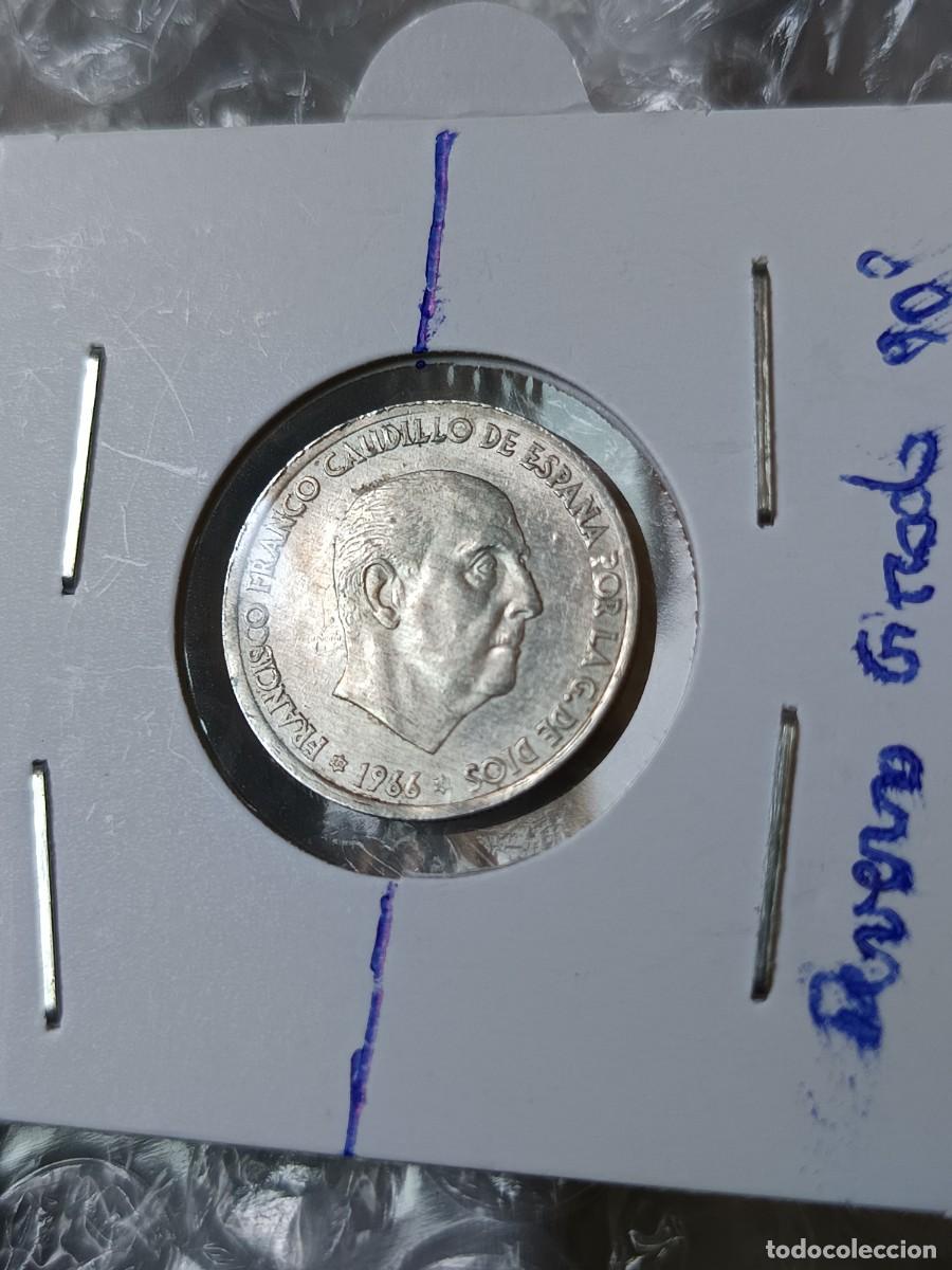 Monedas con errores: 2 monedas 50 c&eacute;ntimos 1966 reverso girado - Foto 2