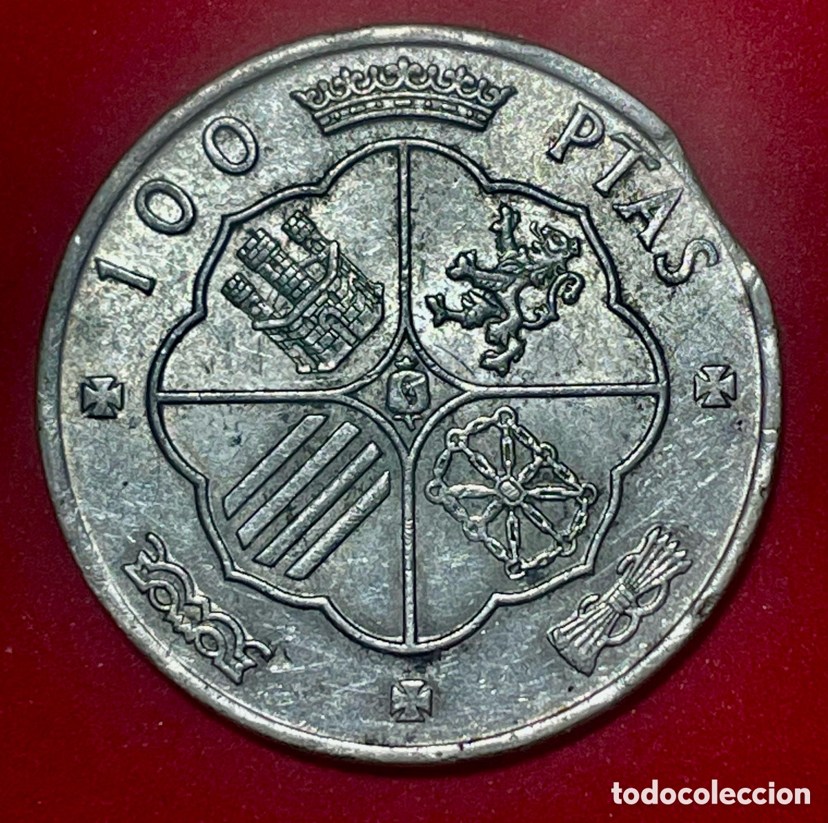Monedas con errores: * ERROR * 100 pesetas de plata A&ntilde;o 1966*19*68. SEGMENTADA - Foto 2