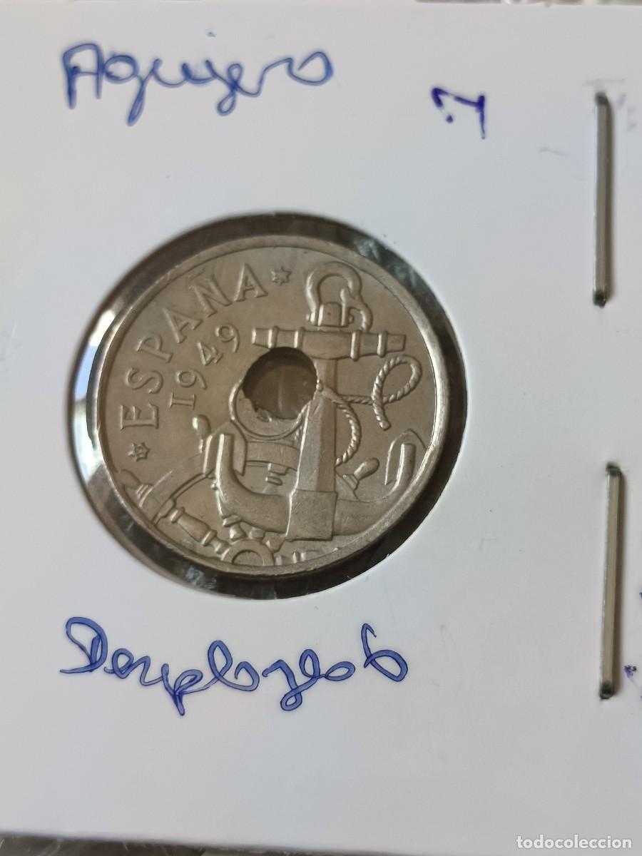 Monedas con errores: 4 Monedas de 50 c&eacute;ntimos agujero desplazada - Foto 2