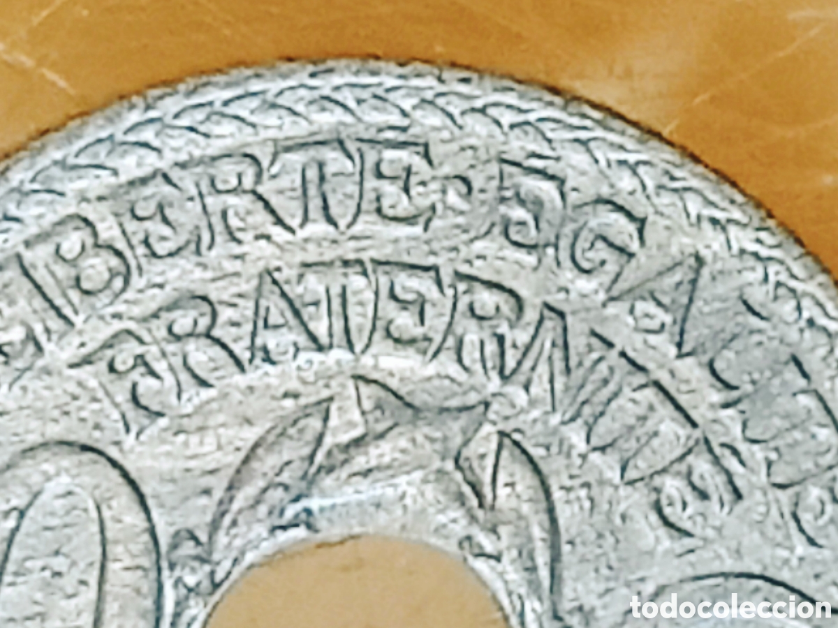 Monedas con errores: Moneda Francia(1941) Error M&uacute;ltiple - Foto 10