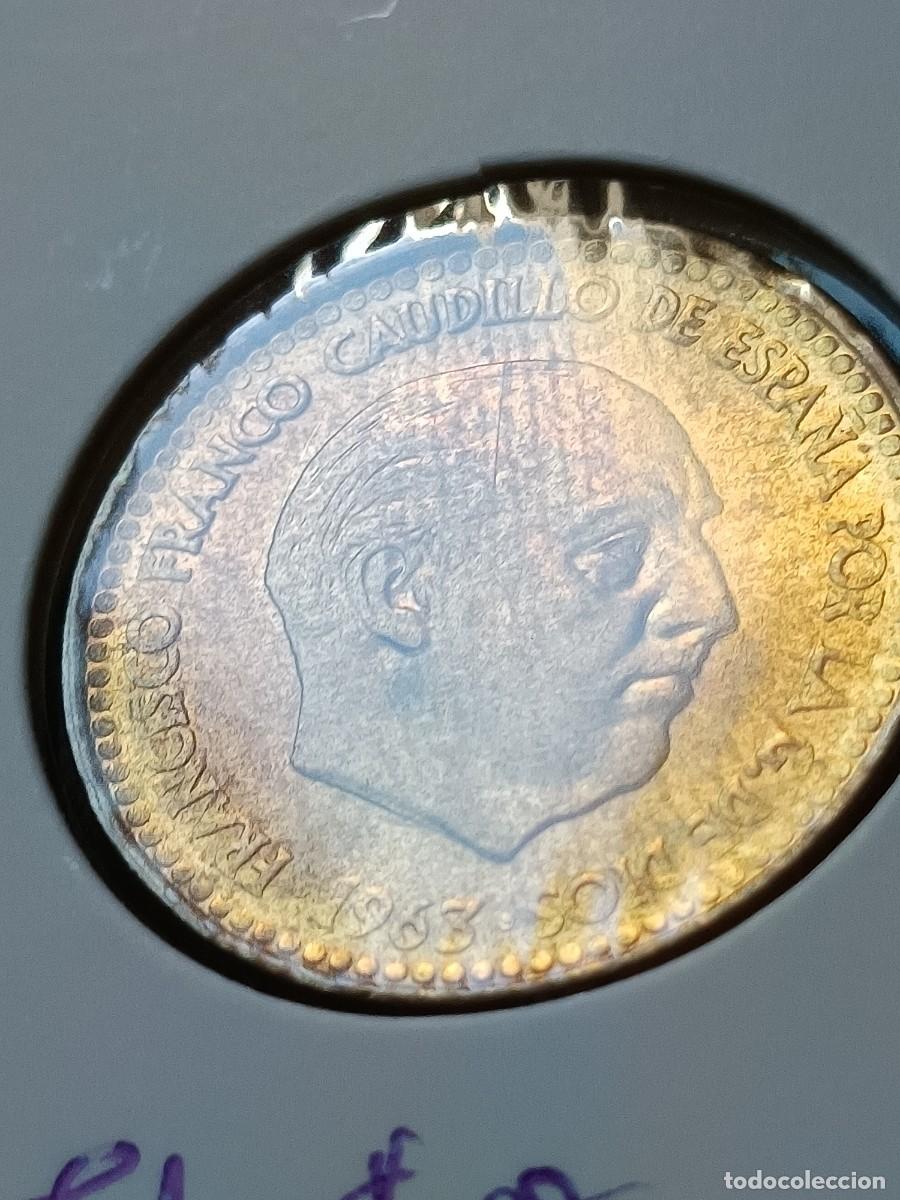 Monedas con errores: Lote de 20 monedas 1 pesetas 1965 error raya en ojo - Foto 7