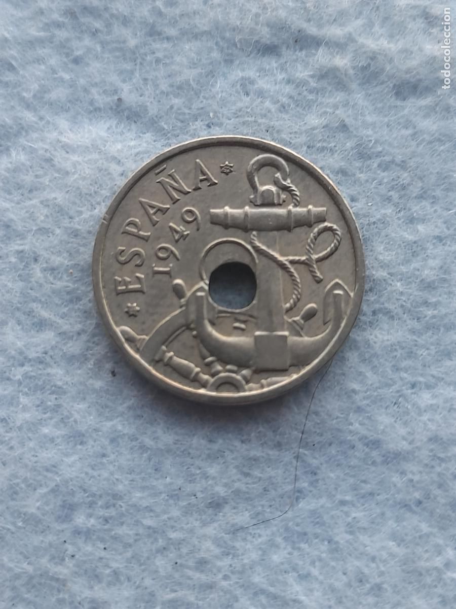 Monedas con errores: Franco. 50 C&eacute;ntimos. A&ntilde;o 1949. Error Perforaci&oacute;n Desplazada. - Foto 3
