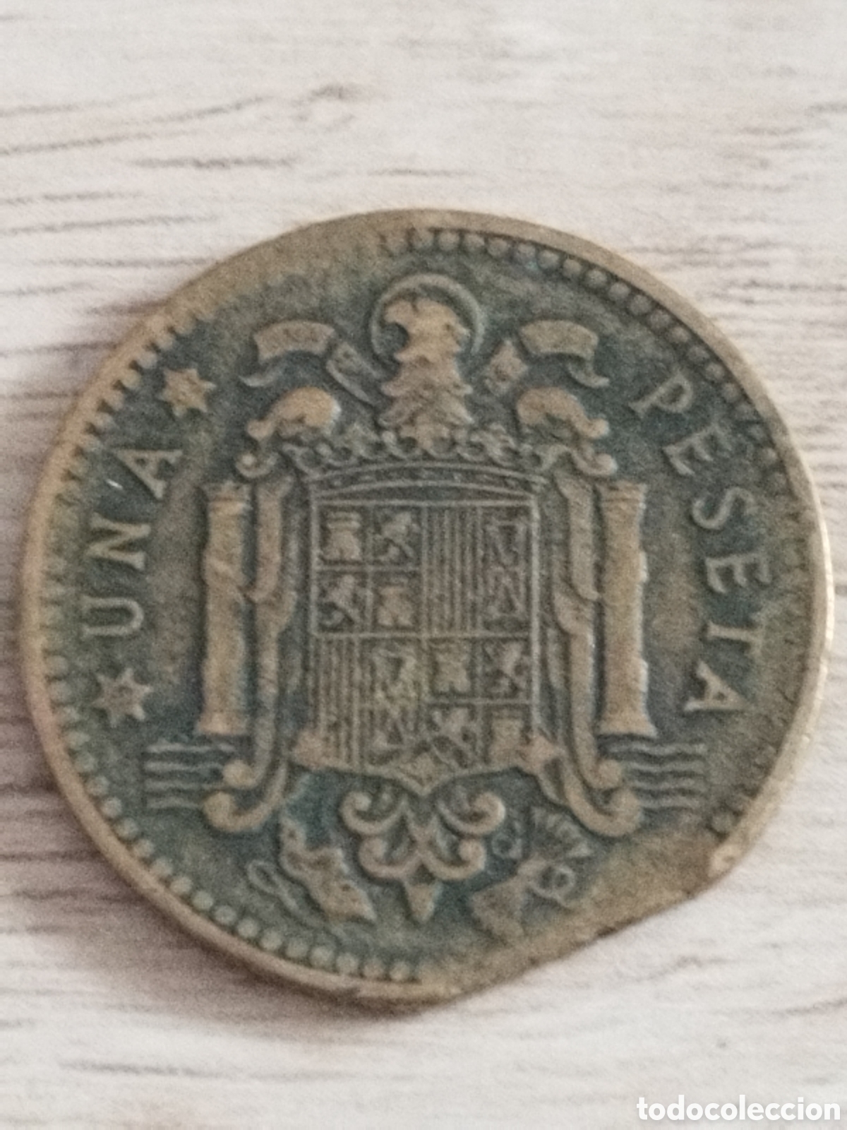 Monedas con errores: Error,moneda de 1 peseta de 1963 19/63 rotura de cospel y remarcada