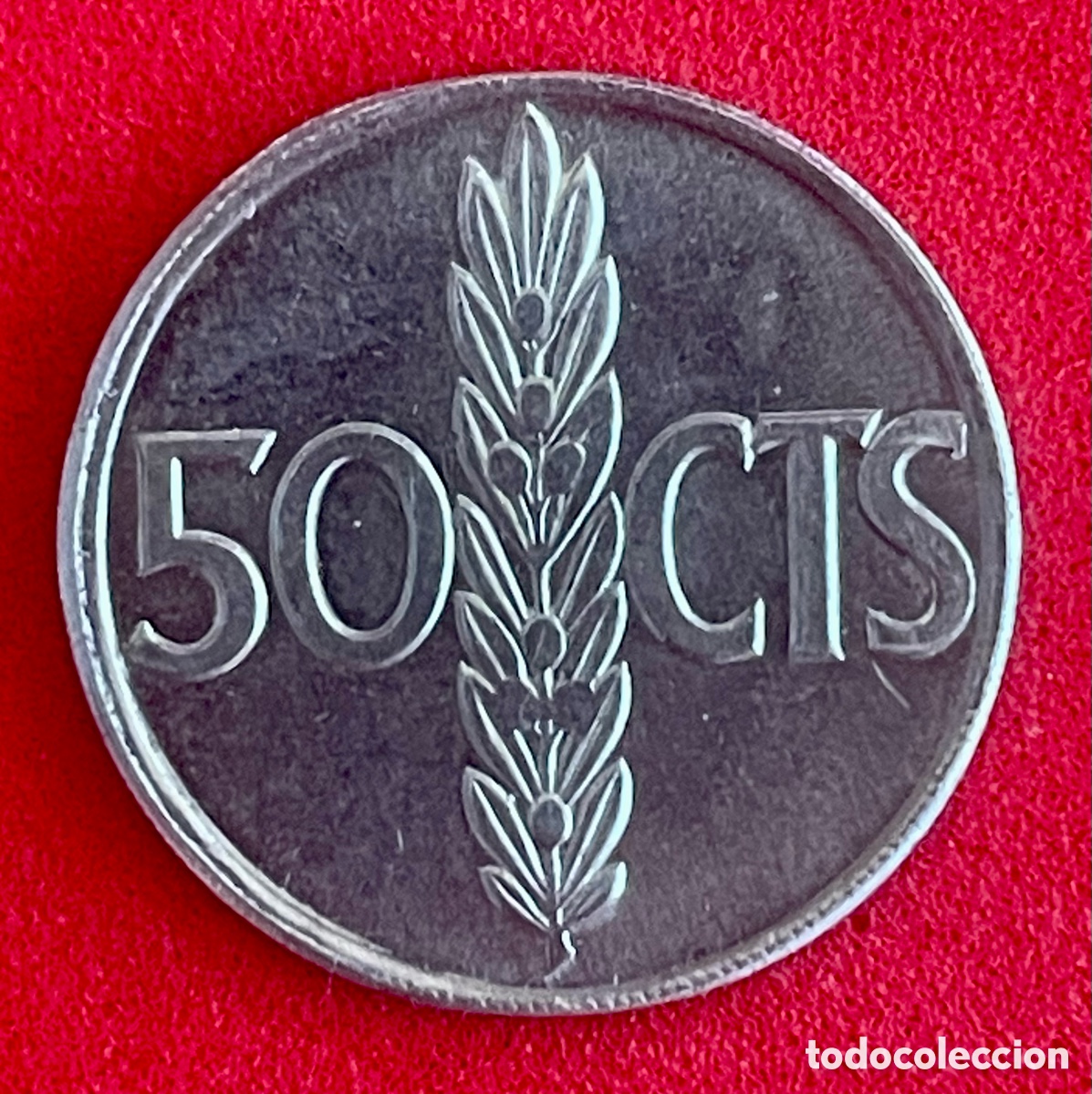 Monedas con errores: * ERROR * 50 c&eacute;ntimos a&ntilde;o 1966*19*68. CANTO CORONA - Foto 2
