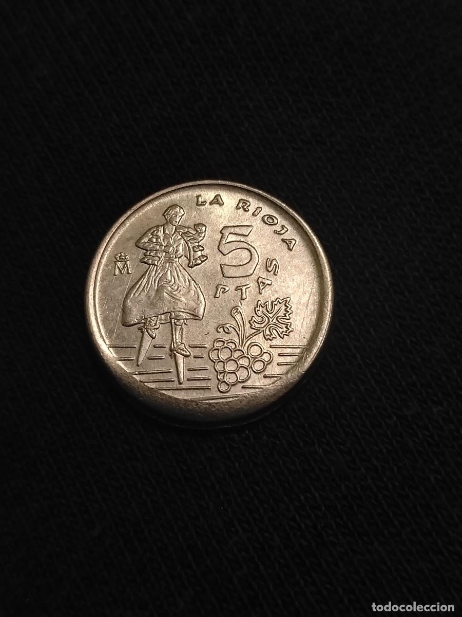 Monedas con errores: Error desplazada! 5 pesetas 1996 La rioja - Foto 2