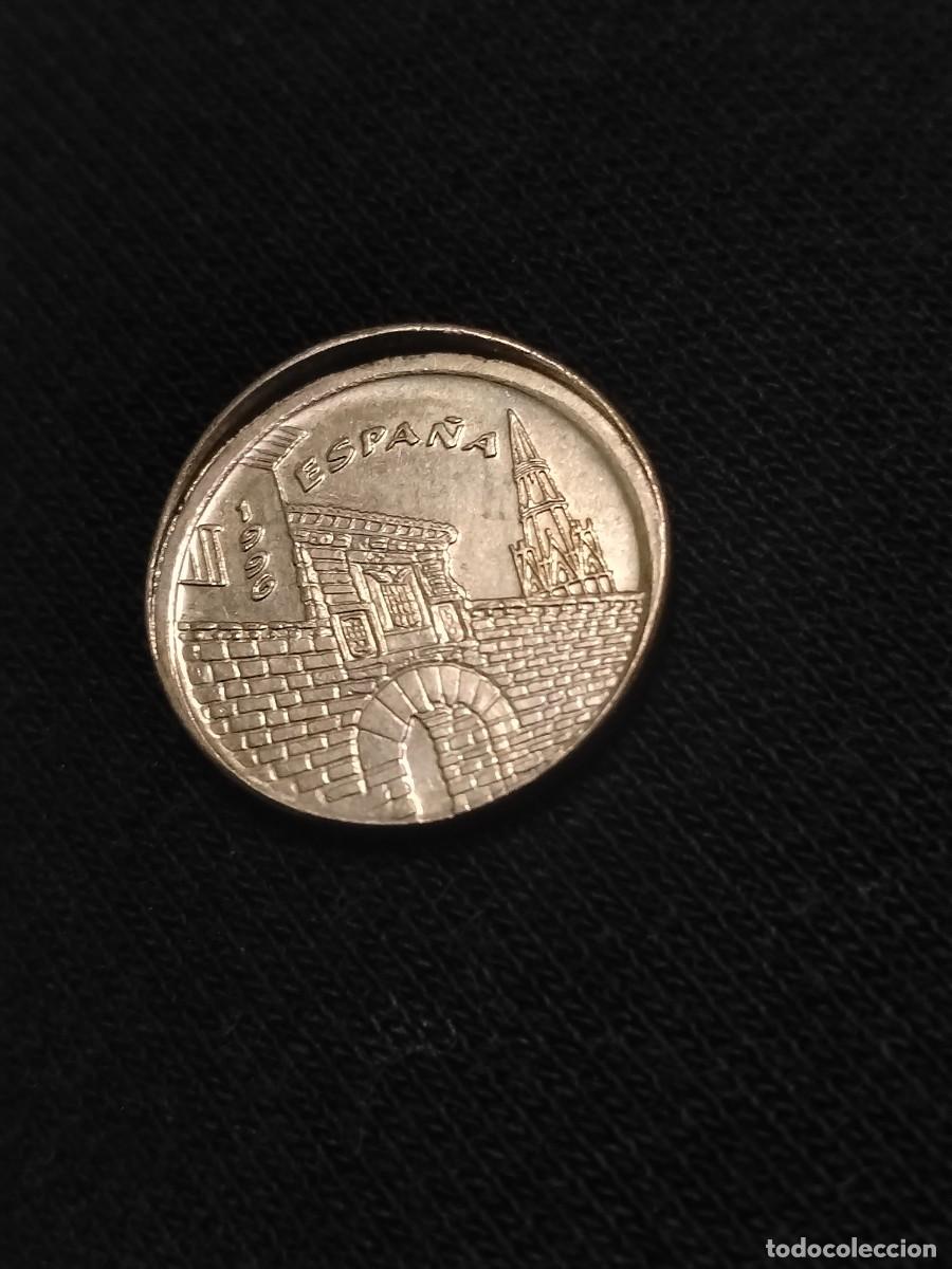 Monedas con errores: Error desplazada! 5 pesetas 1996 La rioja - Foto 3