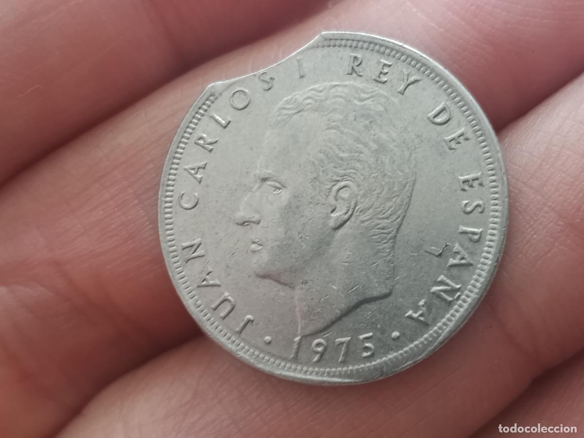 Monedas con errores: 5 pesetas 1975 estrella 78 variedad COSPEL SEGMENTADO - Foto 3