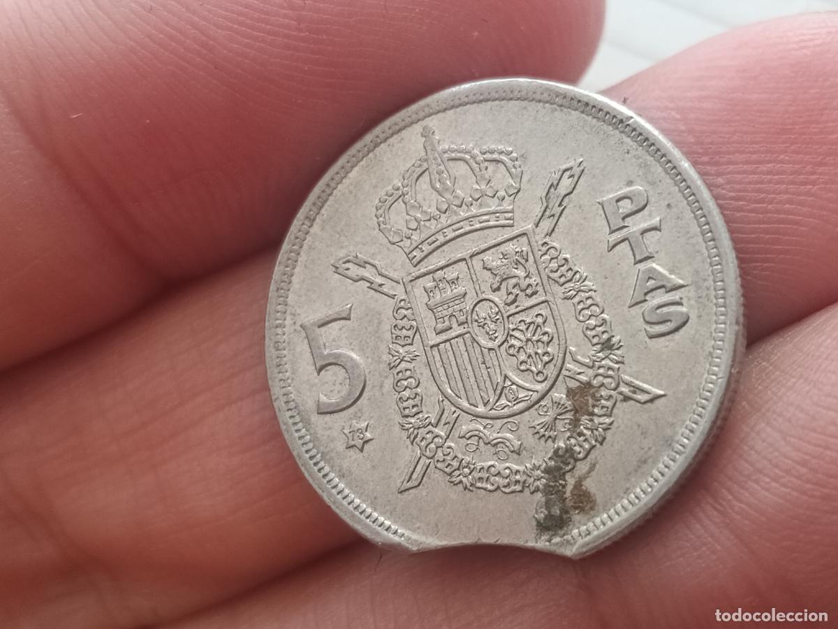 Monedas con errores: 5 pesetas 1975 estrella 78 variedad COSPEL SEGMENTADO - Foto 1