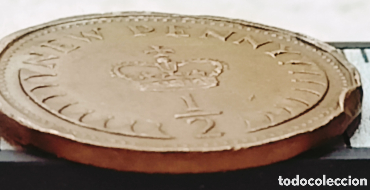 Monedas con errores: Moneda R.Unido (1975) error mayor - Foto 24
