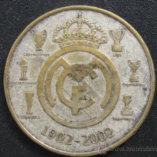 Monedas de España: MONEDA COMEMORATIVA DEL REAL MADRID 1902 - 2002. D 3´2 CM. Lote 34308746
