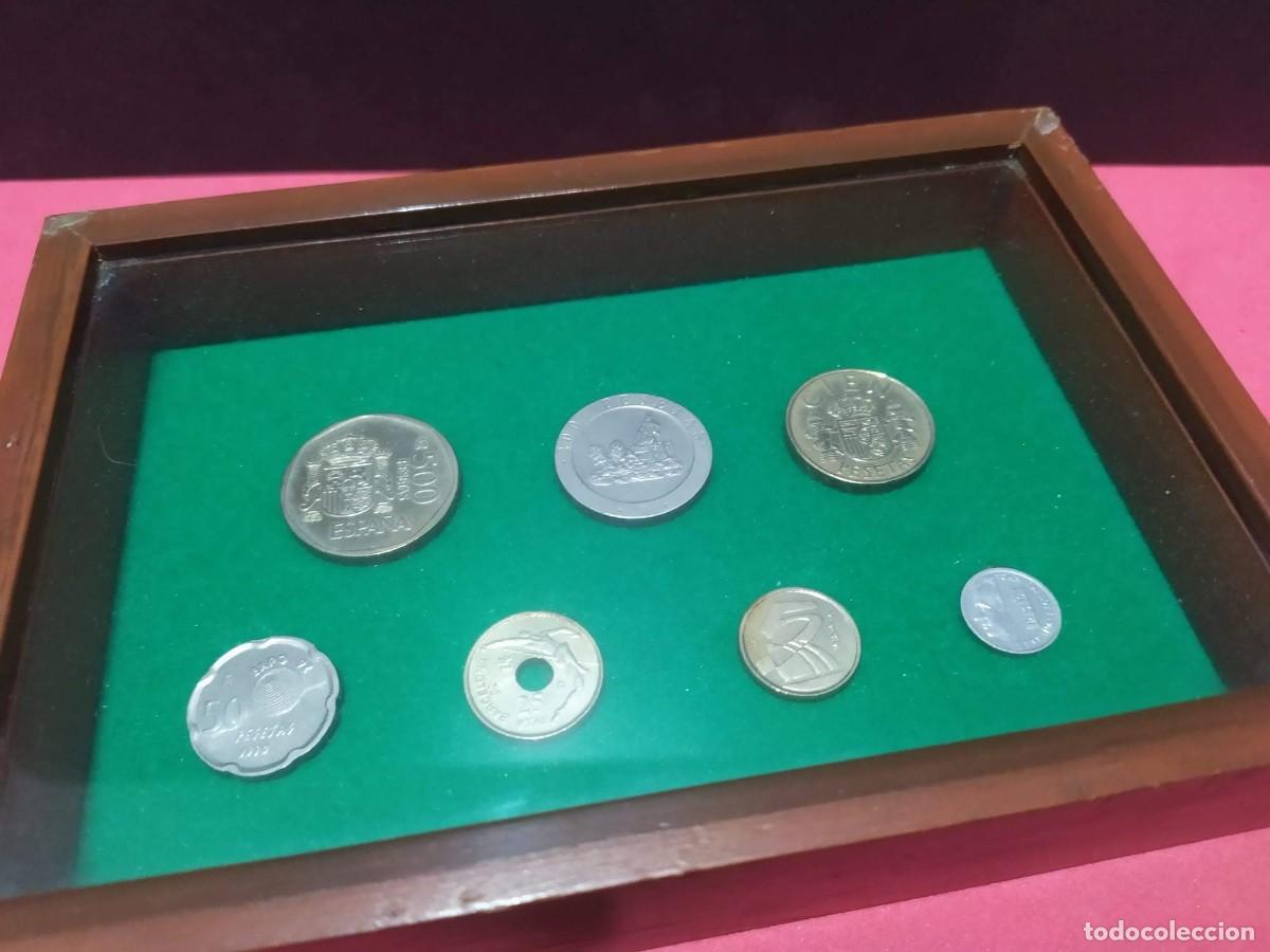 Monedas de Espa&ntilde;a: Monedas pesetas enmarcadas cuadro - Foto 2