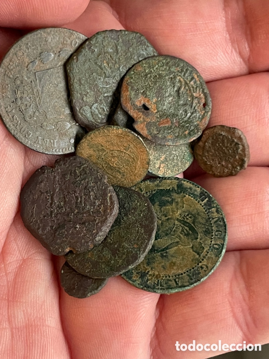 Monedas de Espa&ntilde;a: Lote de cobres variados. Monedas - Foto 6