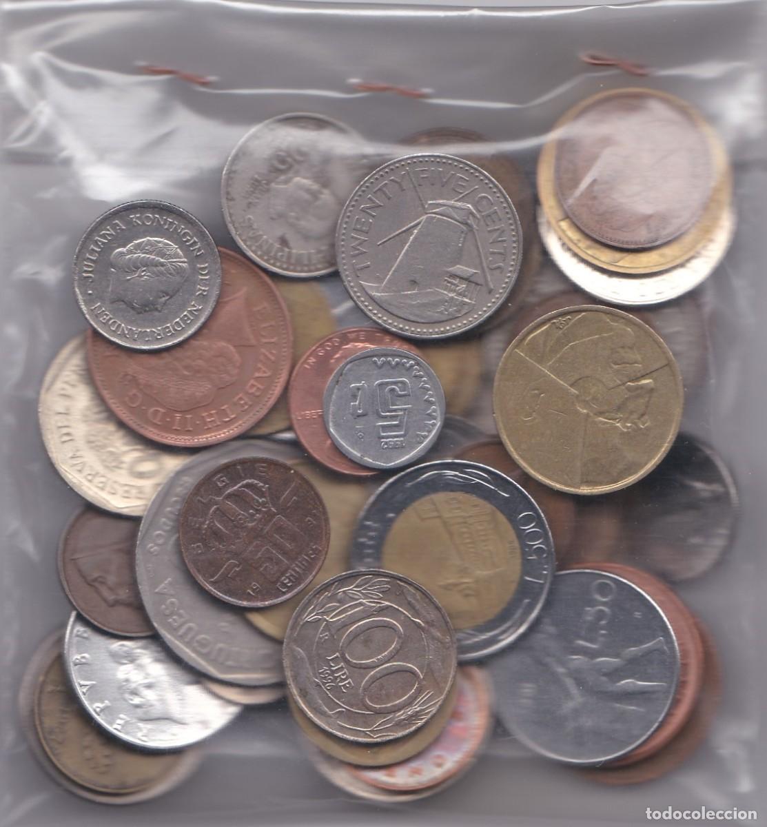 Monedas de Espa&ntilde;a: Lote 50 Monedas extranjeras. Mbc - Foto 1
