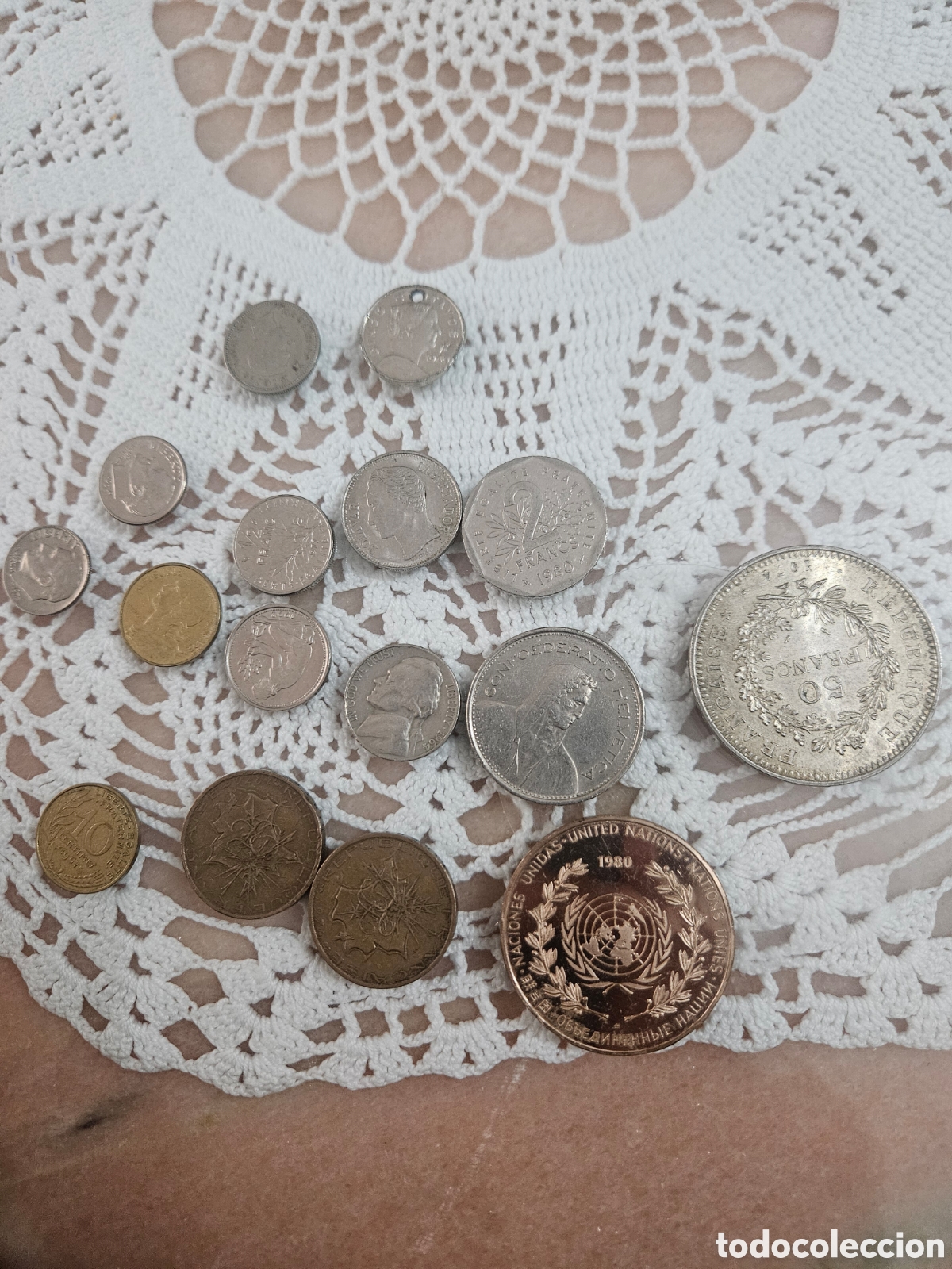 Monedas de Espa&ntilde;a: Francos antiguos y otras - Foto 2