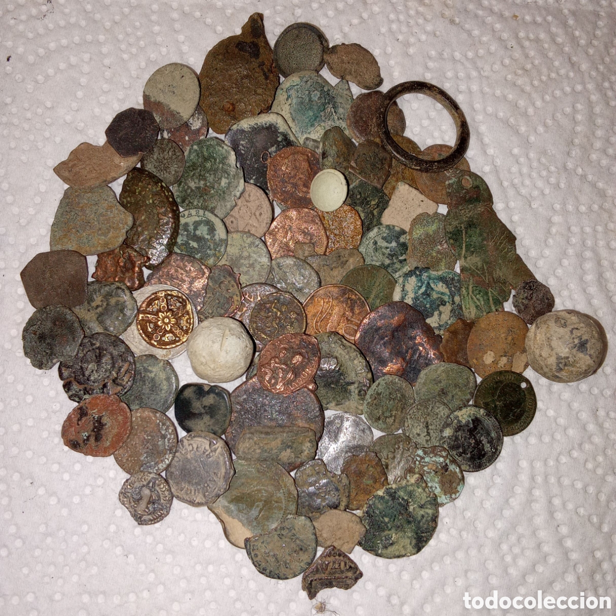 Monedas de Espa&ntilde;a: LOTE DE 79 MONEDAS ANTIGUAS