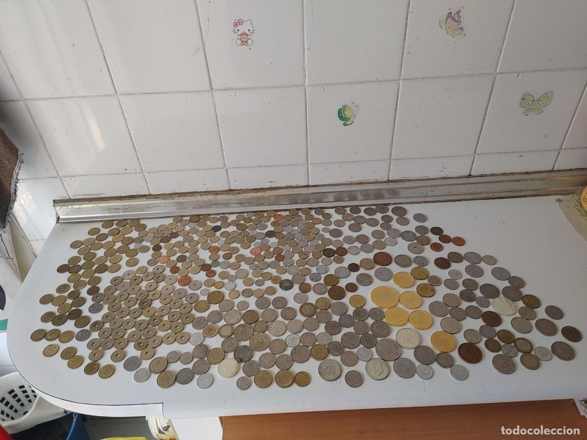 Monedas de Espa&ntilde;a: monedas antiguas,lote de 450 piezas,se vende todo junto tal cual las fotos
