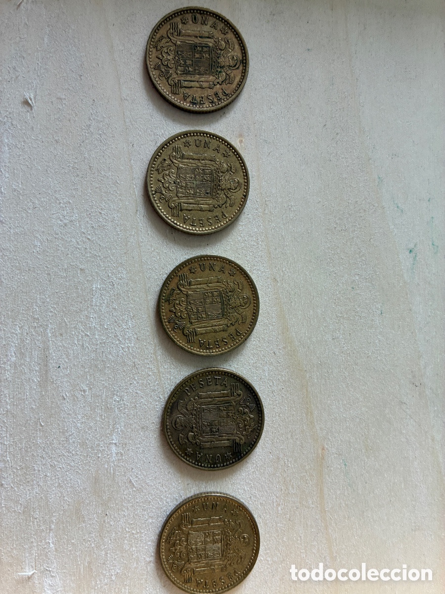 Monedas de Espa&ntilde;a: Una peseta del 1966 estrella 75 - Foto 2