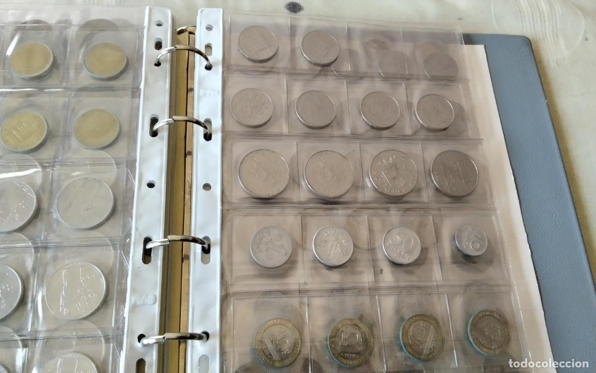 Monedas de Espa&ntilde;a: ALBUM DE MONEDAS CON APROX. MONEDAS VARIADAS , VER COMPOSICION - Foto 16