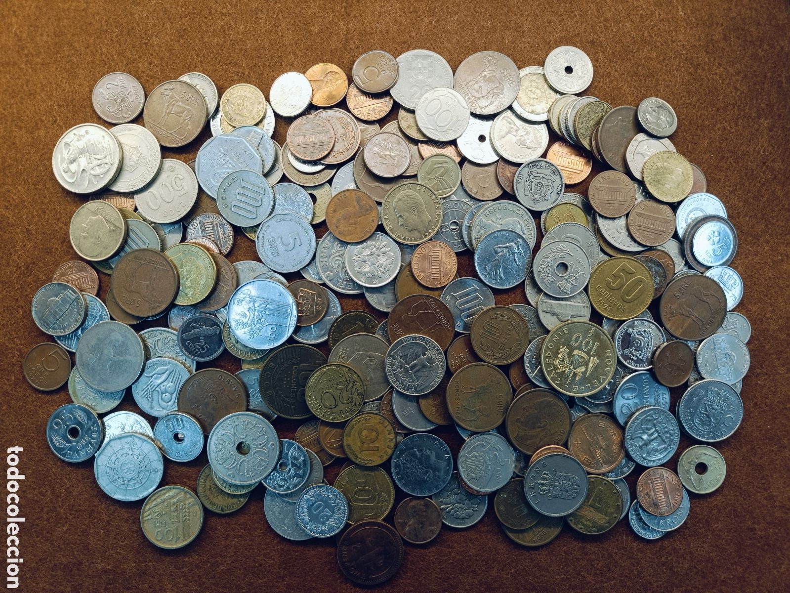 Monedas de Espa&ntilde;a: LOTE DE 1 KILO DE MONEDAS MUNDIALES . GRAN VARIEDAD. REF 3